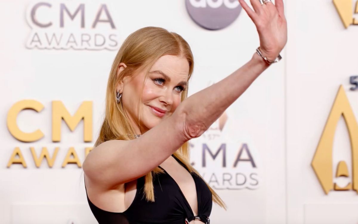 Nicole Kidman, les abdos qu'elle exhibe à Nashville ont un secret…